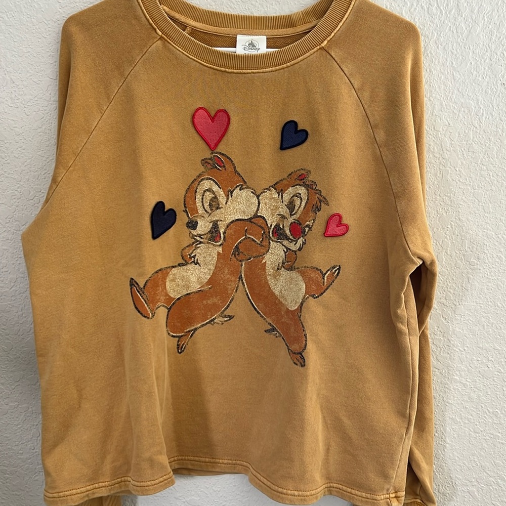 Disney Chip & Dale Hearts Sweatshirt Large